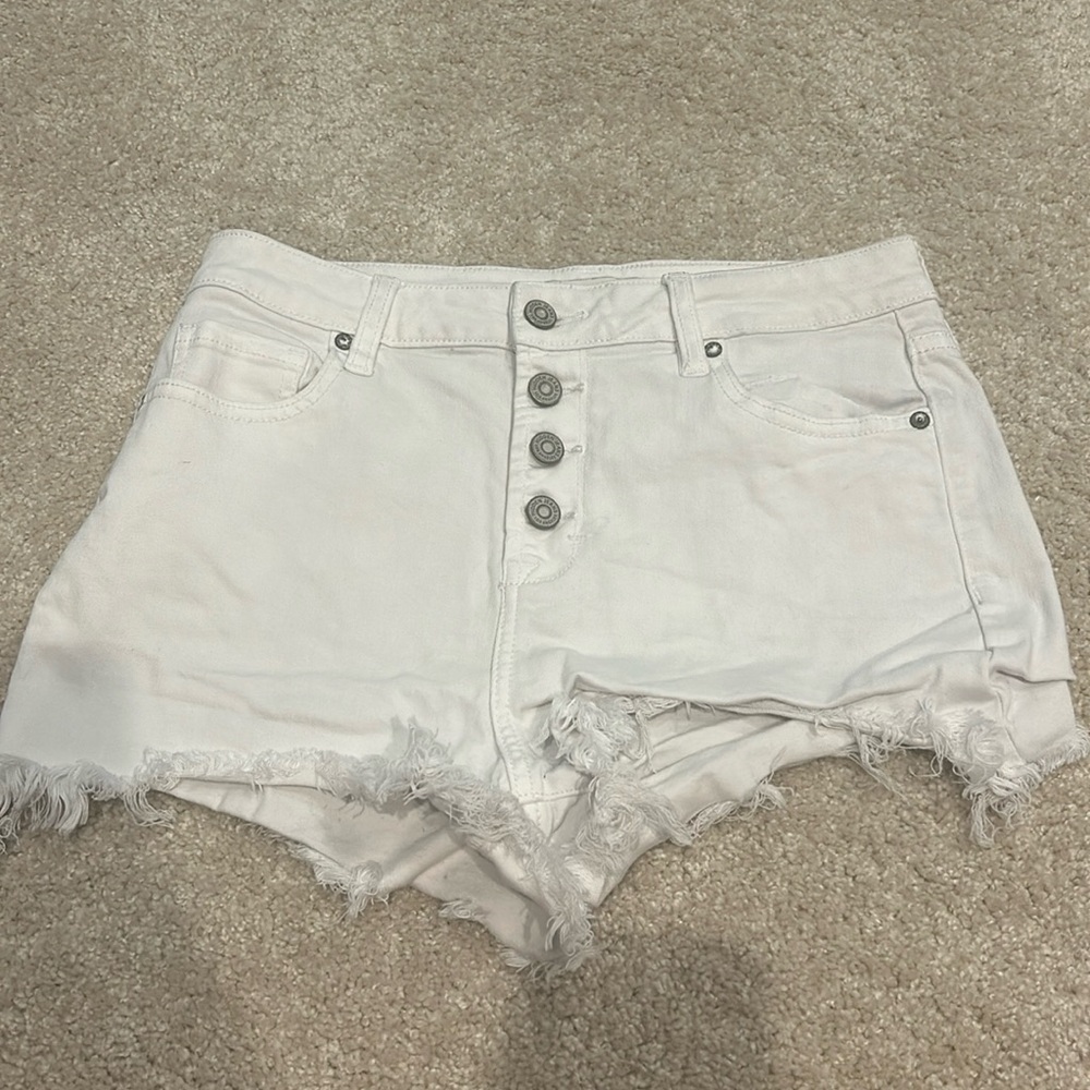 White hidden Jean shorts